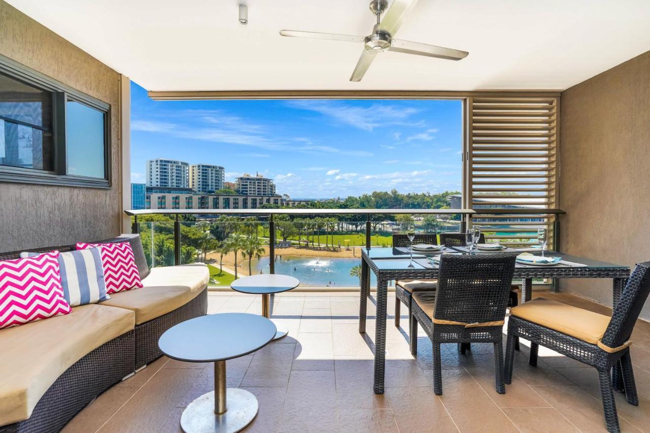 Darwin Waterfront Luxury Suites Екстер'єр фото