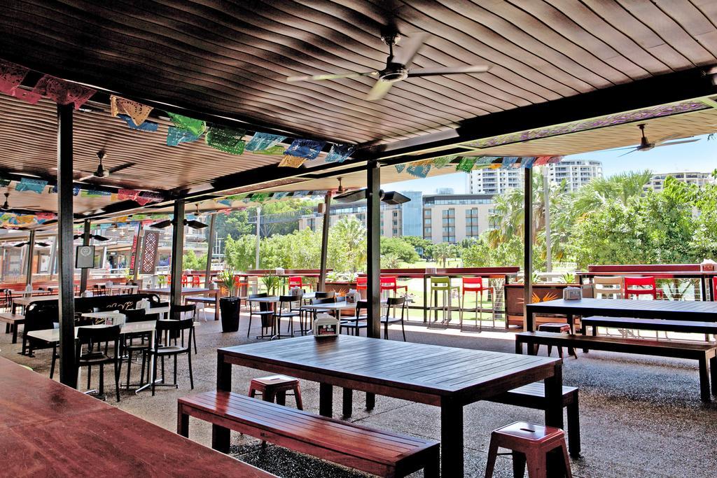 Darwin Waterfront Luxury Suites Екстер'єр фото