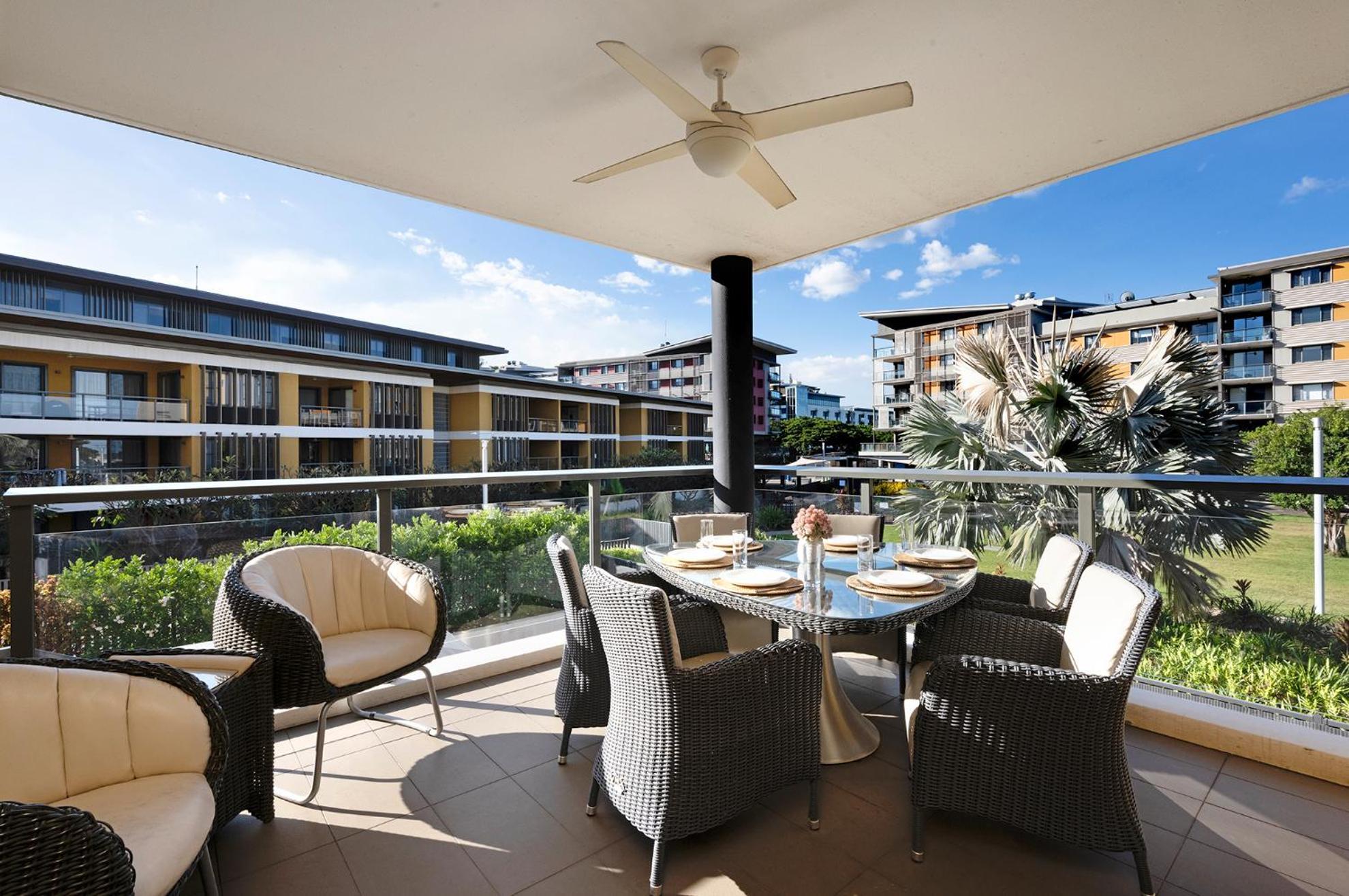 Darwin Waterfront Luxury Suites Екстер'єр фото