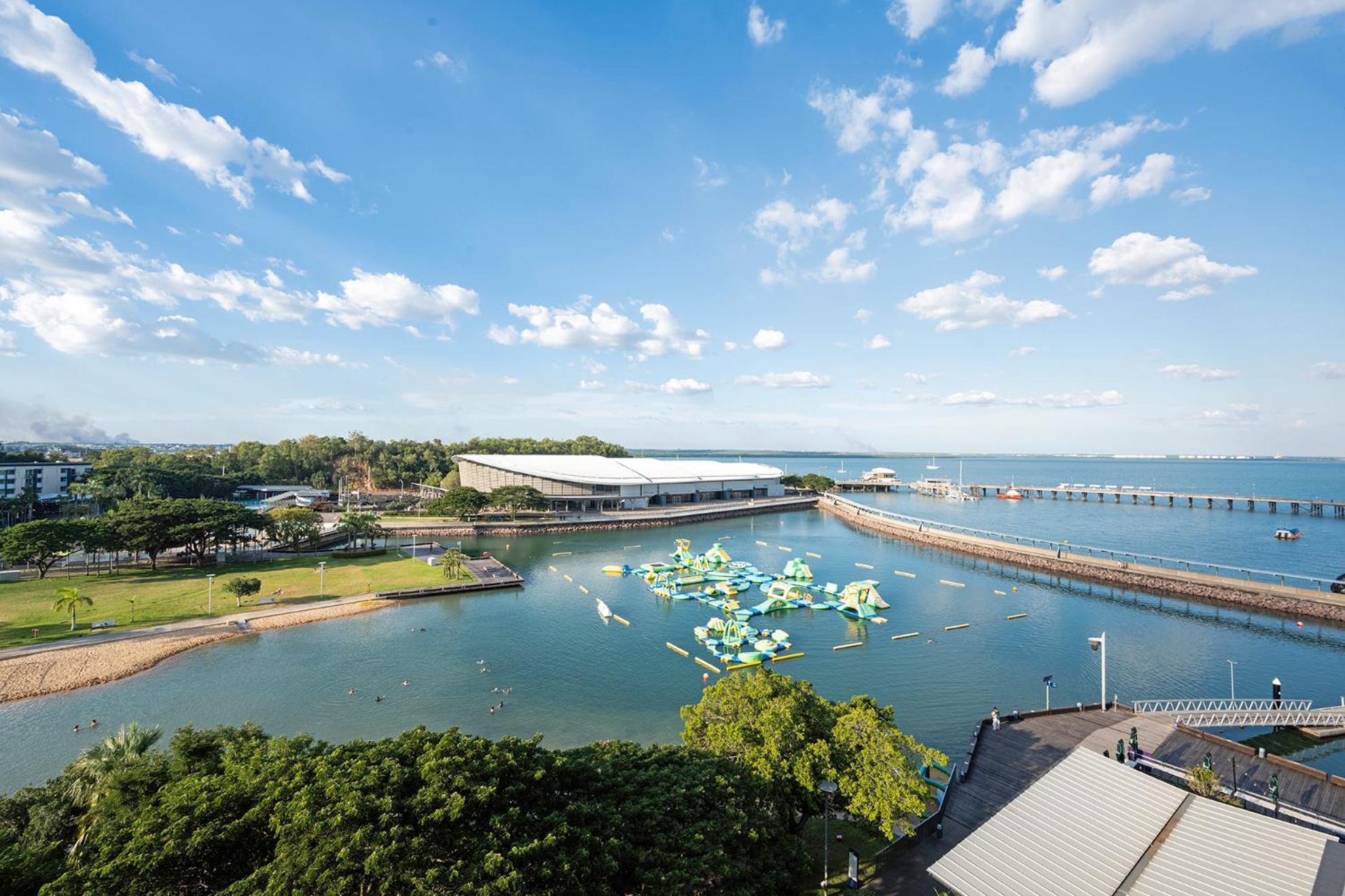 Darwin Waterfront Luxury Suites Екстер'єр фото