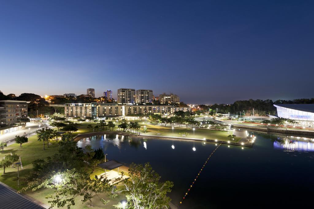 Darwin Waterfront Luxury Suites Екстер'єр фото