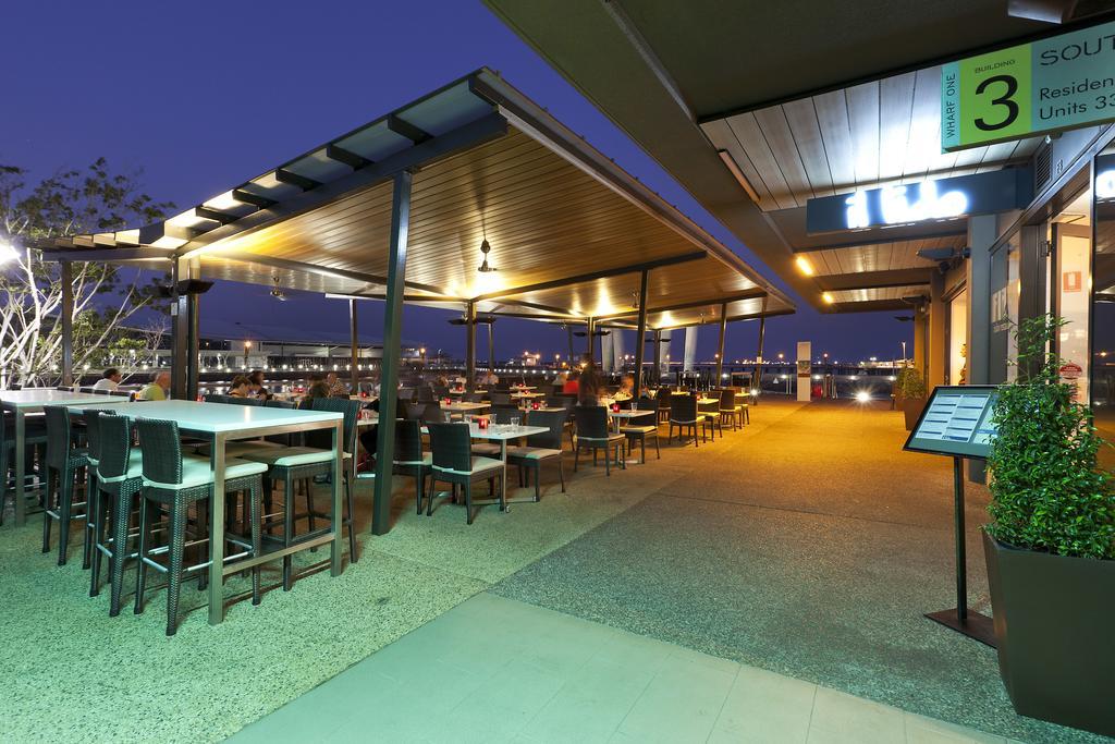 Darwin Waterfront Luxury Suites Екстер'єр фото