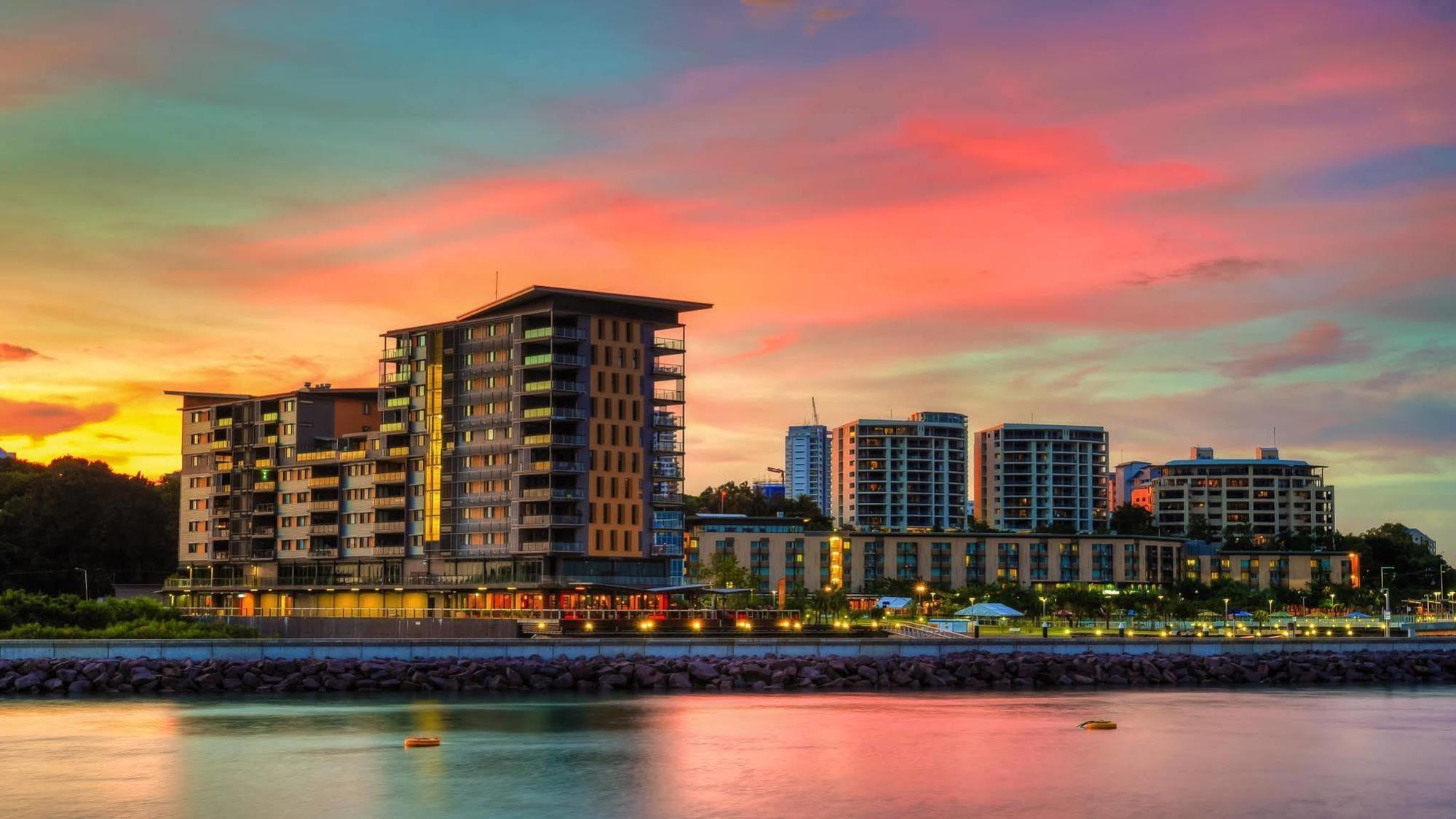 Darwin Waterfront Luxury Suites Екстер'єр фото