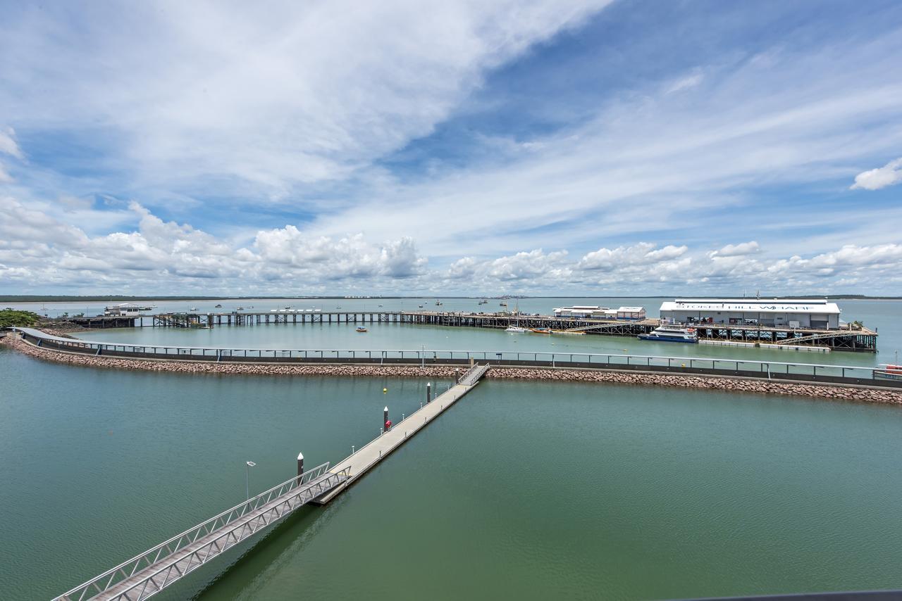 Darwin Waterfront Luxury Suites Екстер'єр фото